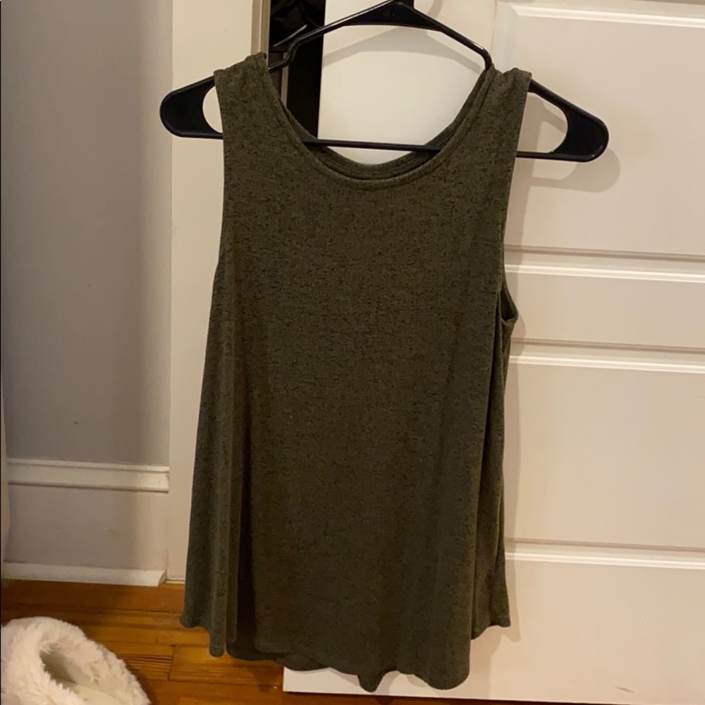 Green tunic tee